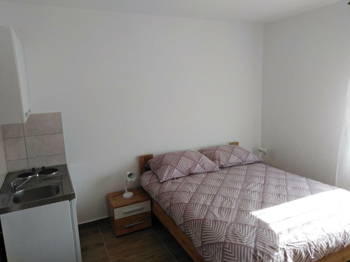 Apartament Nediljko & Mila *